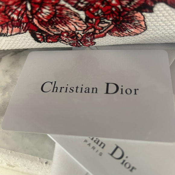 Bags - Picture 4 of 4